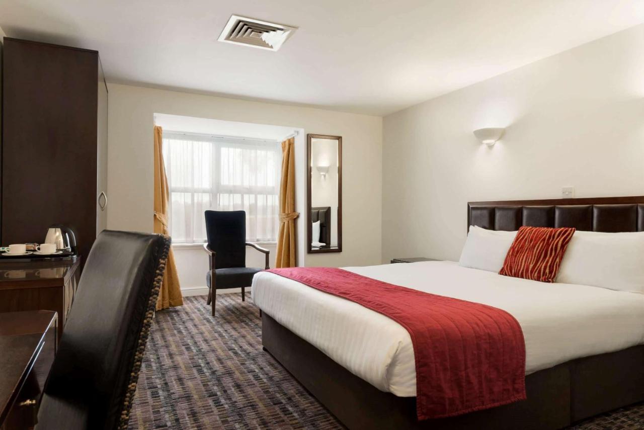 Отель Riverside 3*